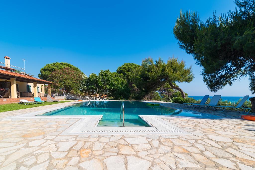 Golden Sand Apartments Βρωμονέρι Εξωτερικό φωτογραφία
