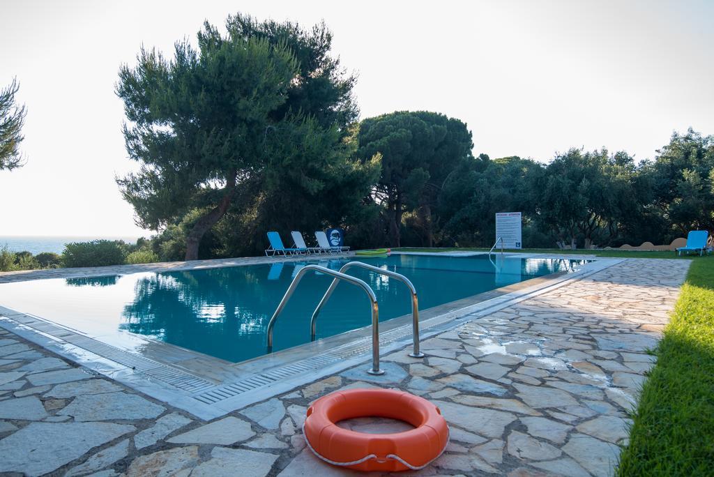 Golden Sand Apartments Βρωμονέρι Εξωτερικό φωτογραφία